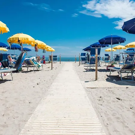 Pleasant In With Balcony Apartman Rosolina Mare